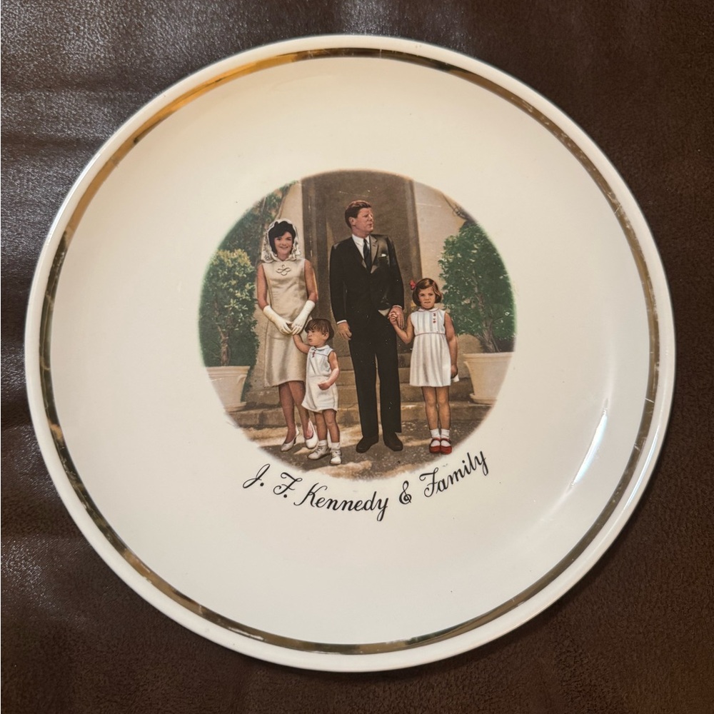 $5 bundled - Kennedy Family plate